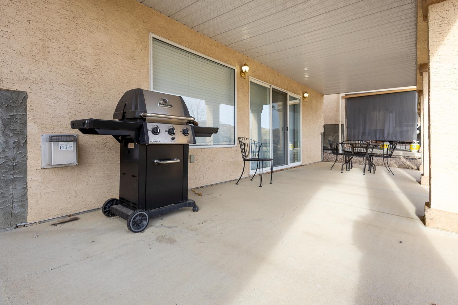 Paradise Canyon Golf Resort - Signature Walkout Condo 380 Lethbridge Exterior photo
